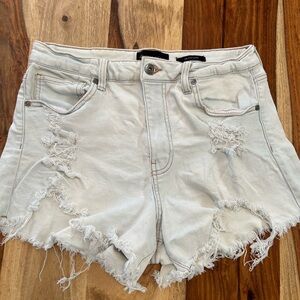 Kendall & Kylie Distressed light wash Jean Shorts the icon short 9/29
